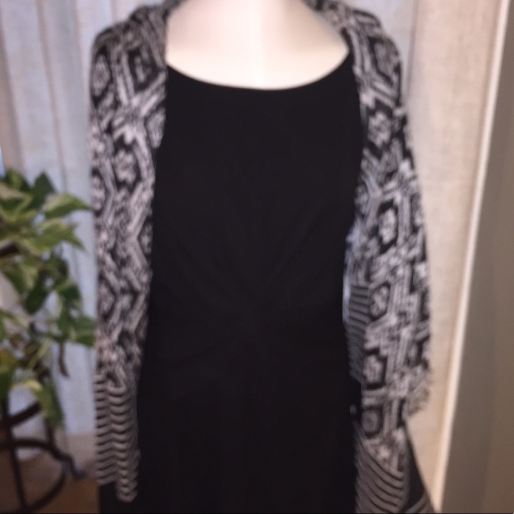 Studio 148 Black Dress - L Like New